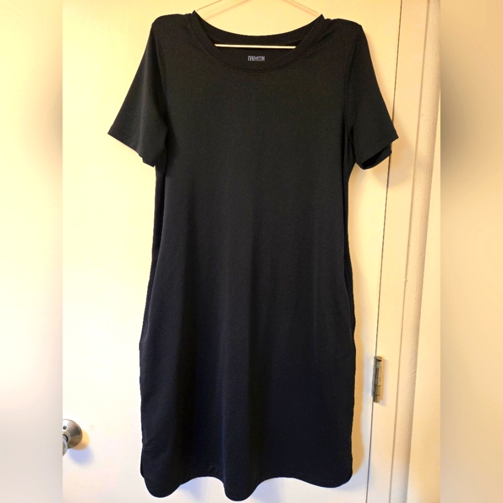 EUC Like New Duluth‎ Trading Co. Black Short Sleeve Dress